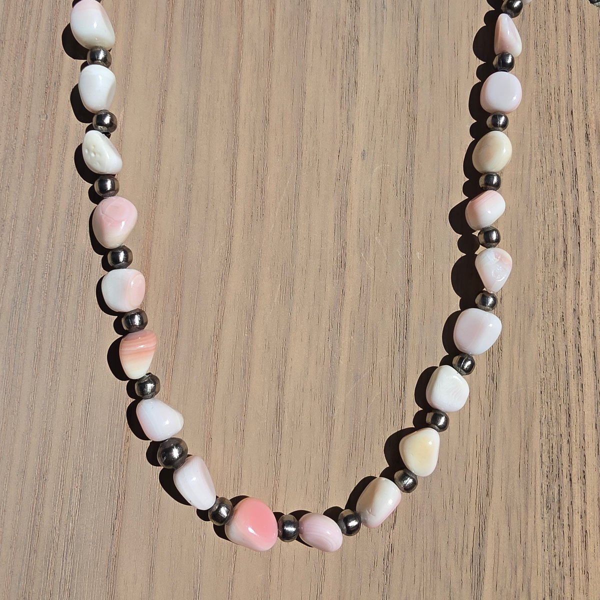 17" Pink Conch Necklace