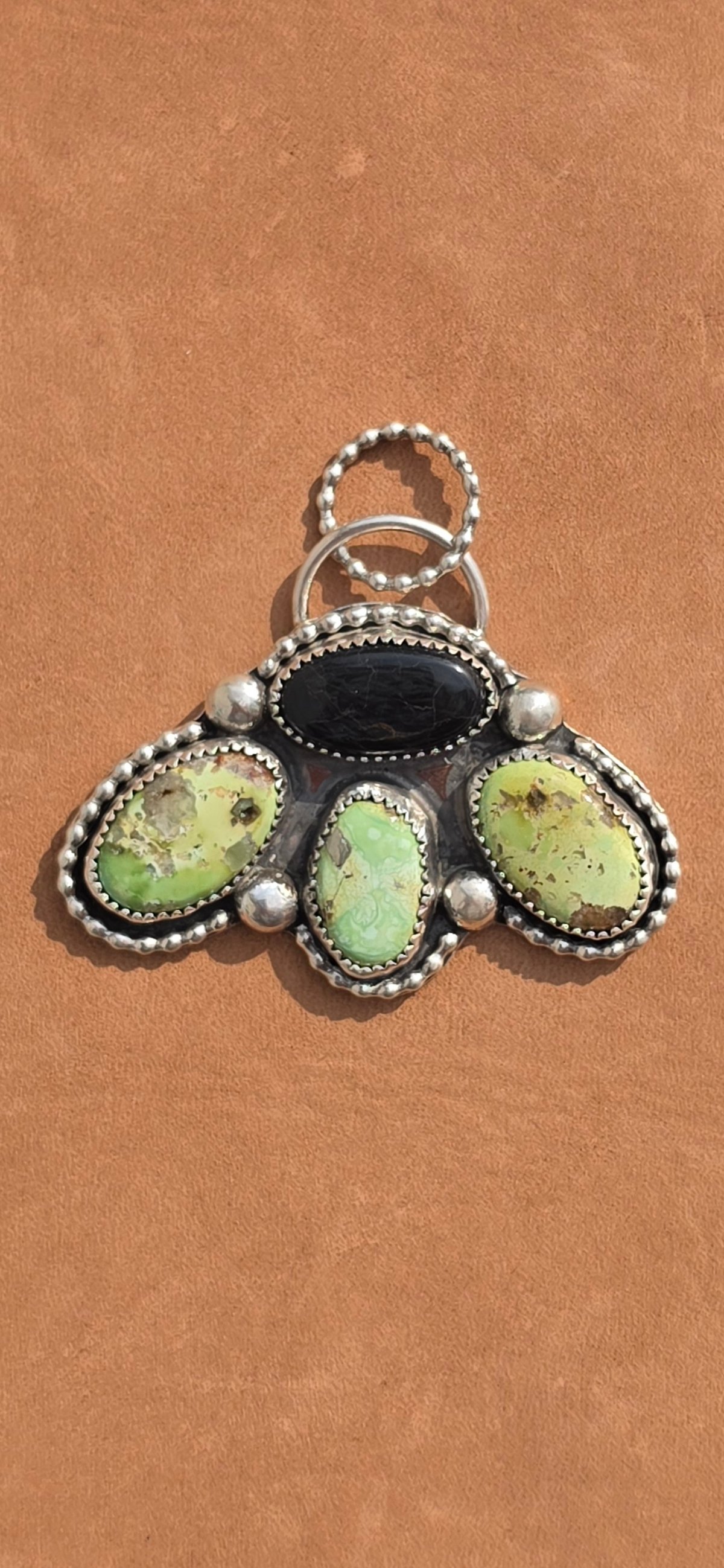 Cluster Pendent