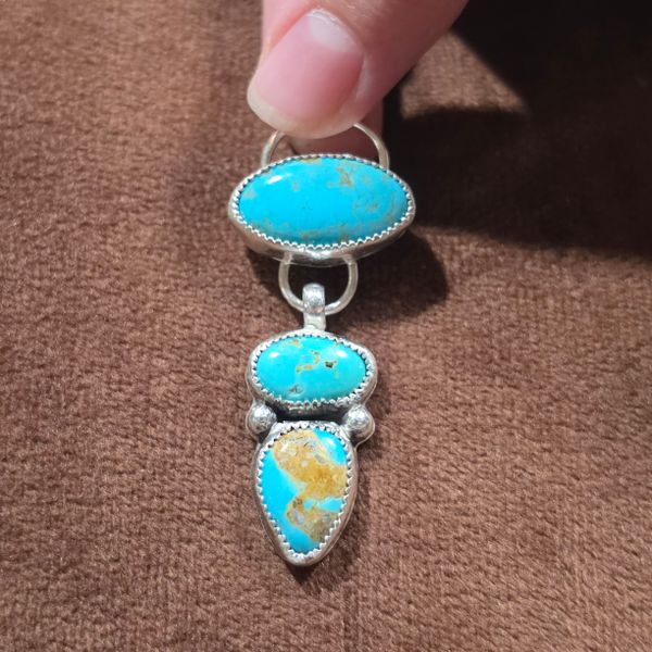 Three Stone Pendent